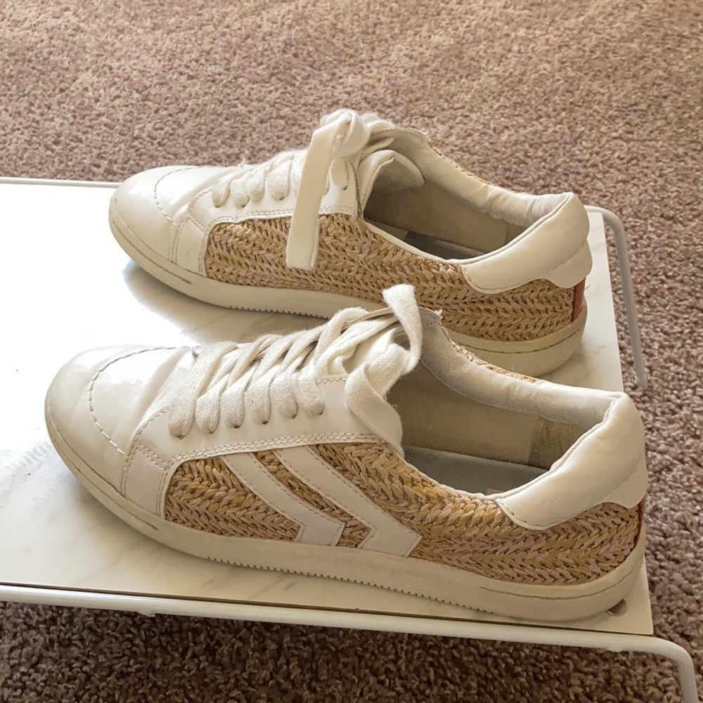 Dolce Vita Sneakers